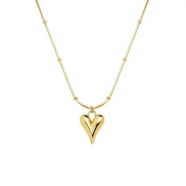 Minimal Gold Heart Pendant Necklace