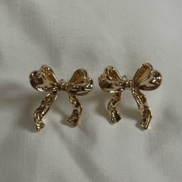 AURA - Tarnish Free Gold Plated Jewelry for Everyday Wear
